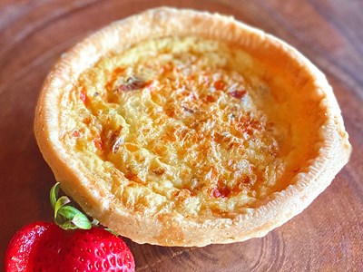 Bacon & Cheddar Quiche