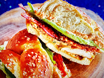 Monday Special - Zoe's Zinger